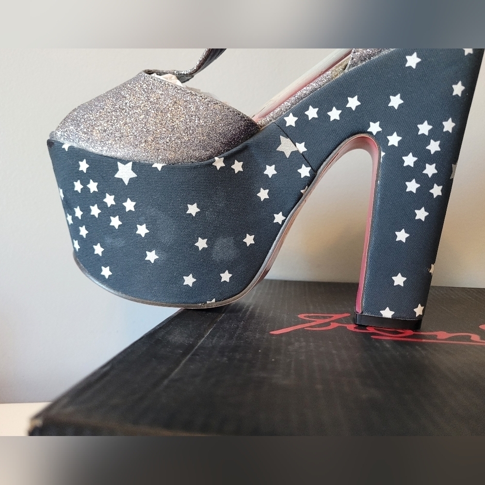 Iron Fist Starry Night Super Platforms, New with Flaws, Size 7 - Picture 5 of 13